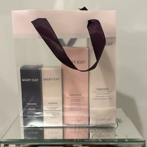 MARY KAY TIME WISE MIRACLE SET